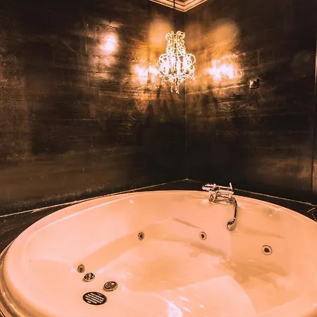 Hotel Ruby Kifisia (adults Only)