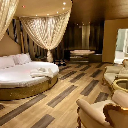 Hotel Ruby Kifisia (adults Only)